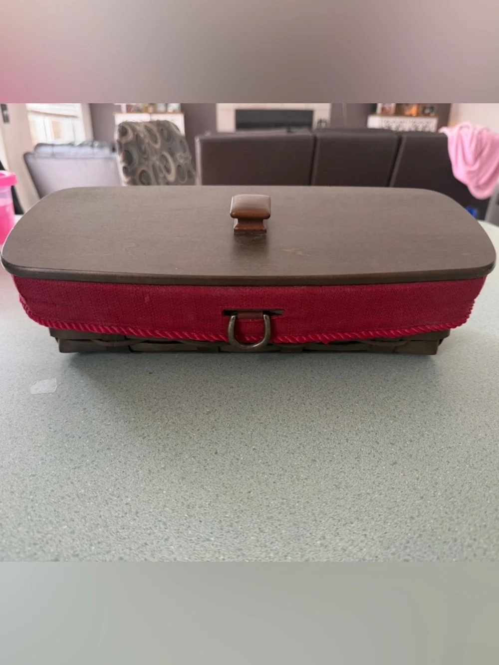 Vintage Longaberger basket - Picture 1 of 6